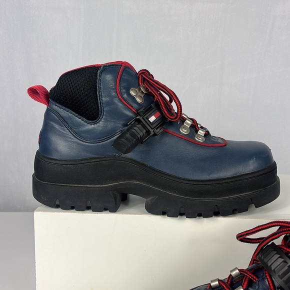 Vintage Y2K Tommy Hilfiger Navy Blue Chunky Leather Boots Lug Sole. - Picture 5 of 16